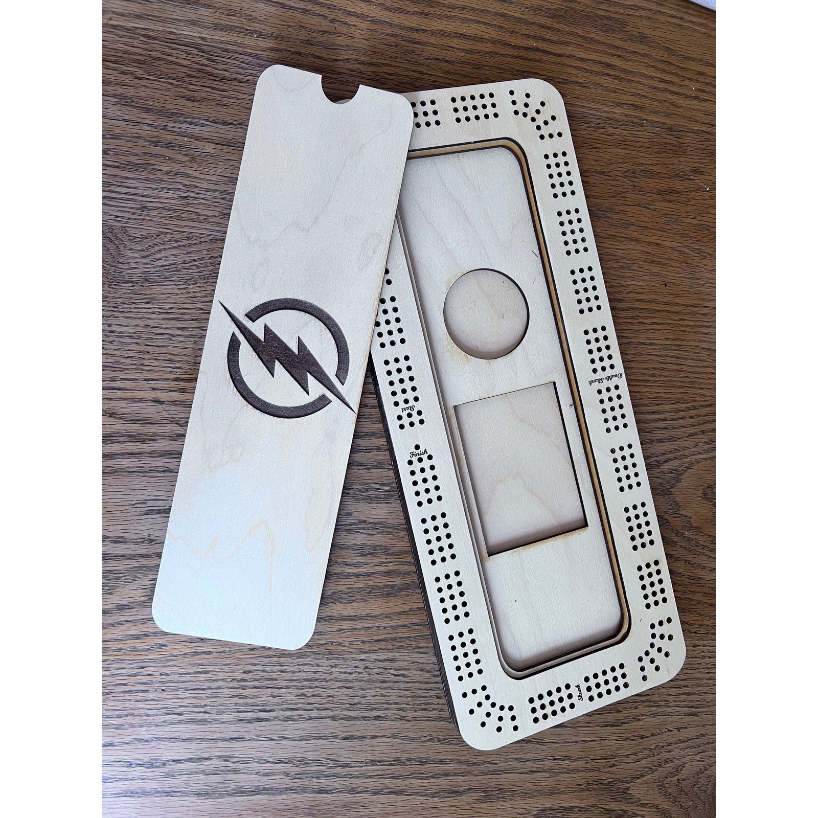 Customizable Cribbage Board