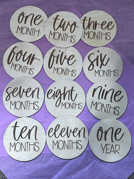 Baby Milestone Rounds (set of 12)